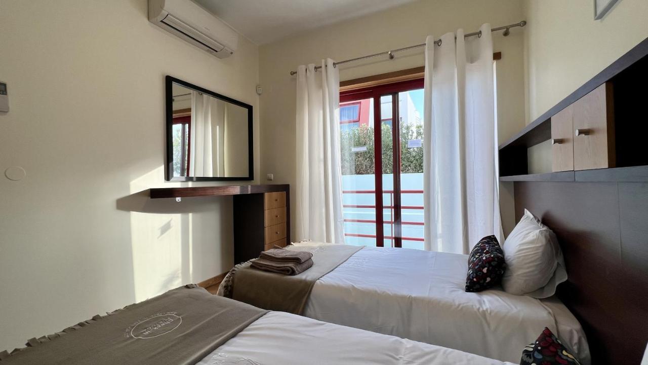 הוילה אלבופיירה Marina By Check-In Portugal מראה חיצוני תמונה